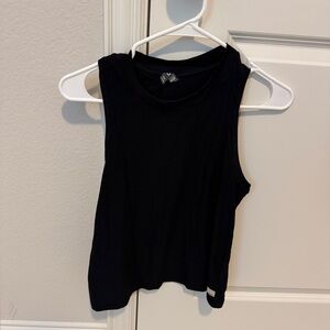 Vuori energy top tank top size S
